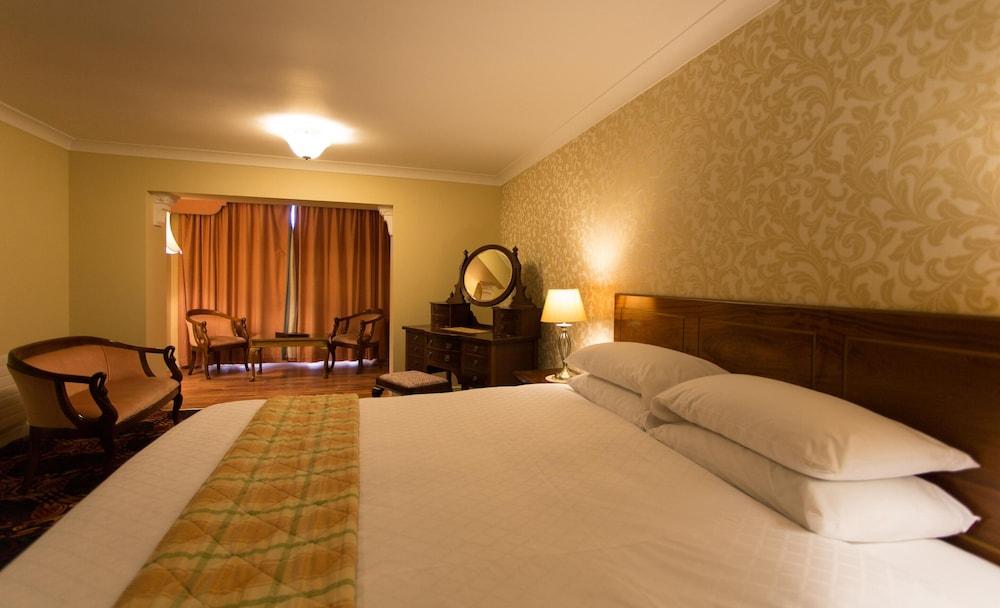 The Sandhouse Hotel And Marine Spa Donegal Town ภายนอก รูปภาพ